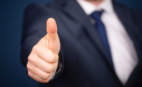 Enquanto a avaliação da economia brasileira ficou estável (36,5% "Boa" vs 37,5% em Setembro), os indicadores pessoais, como a percepção sobre o emprego e o bolso, apresentaram melhora.