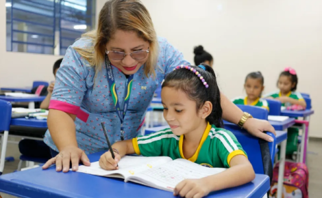 Dados do Anuário Brasileiro da Educação Básica 2024 destacam avanços e desafios na educação do Amazonas. (Foto: Foto: Euzivaldo Queiroz/Seduc-AM)