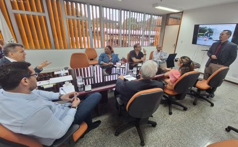 Bosco Saraiva destacou a necessidade de industrialização do pescado no interior do Estado (Fotos: Divulgação/Suframa)