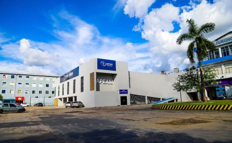 Fachada da sede da Fundação de Amparo à Pesquisa do Estado do Amazonas (Fapeam) em Manaus