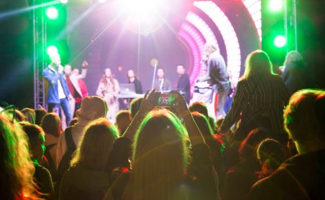 Público se diverte em evento de música e cultura em Manaus durante o fim de semana.