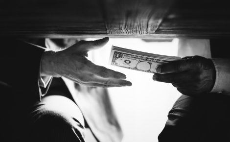 Relatório da Transparência Internacional aponta retrocessos no combate à corrupção no Brasil