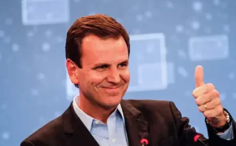 Eduardo Paes, foi eleito presidente da Frente Nacional de Prefeitas e Prefeitos (FNP) para o biênio 2025-2027