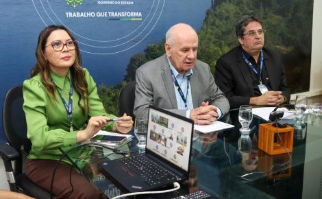 Secretário Serafim Corrêa participa da 321ª reunião do CAS ao lado de técnicos da Sedecti.