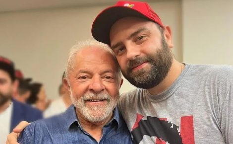 Lula e seu filho, Luís Cláudio Lula da Silva (Foto: Reprodução / Instagram