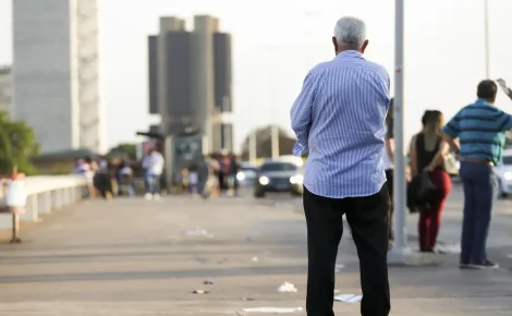 As ocorrências de agressões contra idosos tiveram aumento de quase 50 mil casos em 2023 na comparação com o ano anterior. (Foto: Reprodução/Agência Brasil)