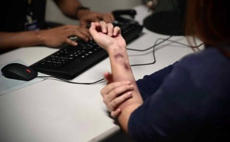 Nova lei reforça proteção às mulheres vítimas de violência no Brasil (Foto: Beatriz Sampaio e Erlon Rodrigues/PC-AM)