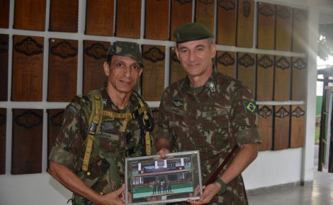 Tenente-coronel Cleverson Ney Magalhães e o general Amaro