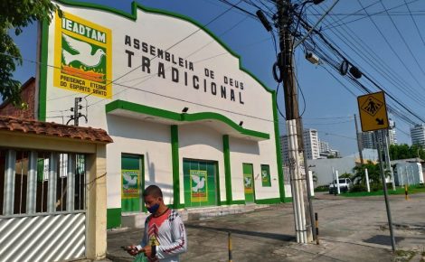 Igreja Evangélica construída em um antigo cinema
