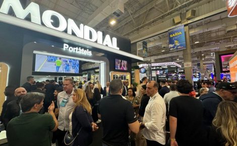 Estande da Aiwa/Mondial na Eletrolar Show, em São Paulo