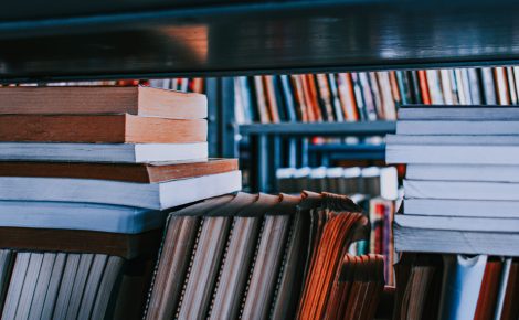 Biblioteca aposta em projetos inovadores para atrair leitores, especialmente jovens, em meio ao desafio das novas tecnologias e da era digital.